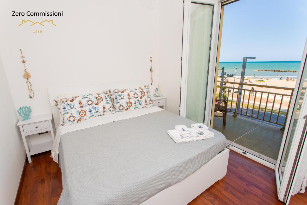 Palm Beach House - Vista Mare Montesilvano Marina Zewnętrze zdjęcie