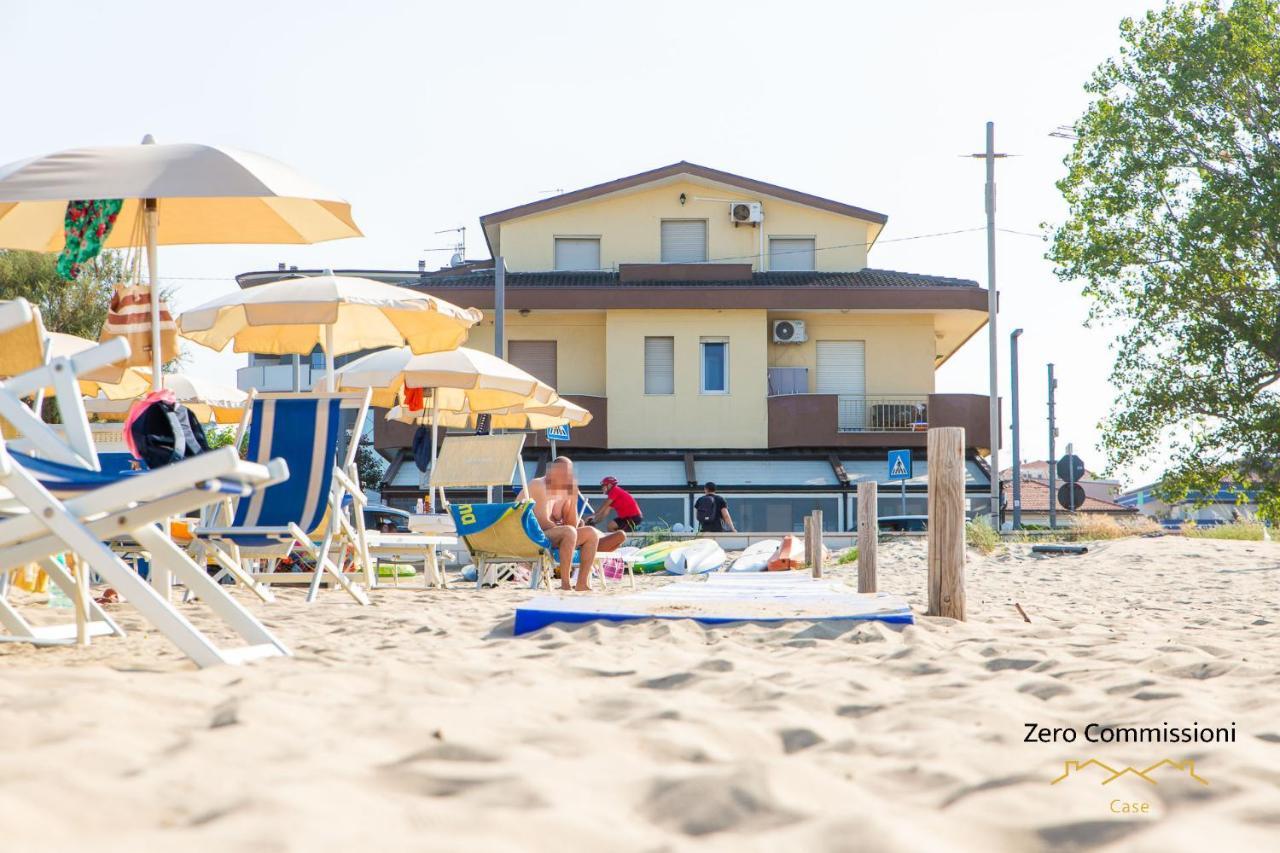 Palm Beach House - Vista Mare Montesilvano Marina Zewnętrze zdjęcie